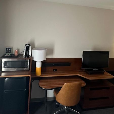Comfort Inn & Suites Akron South Eksteriør billede