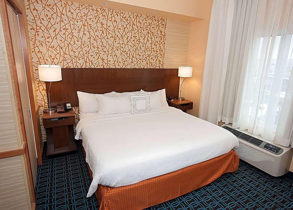 Comfort Inn & Suites Akron South Værelse billede