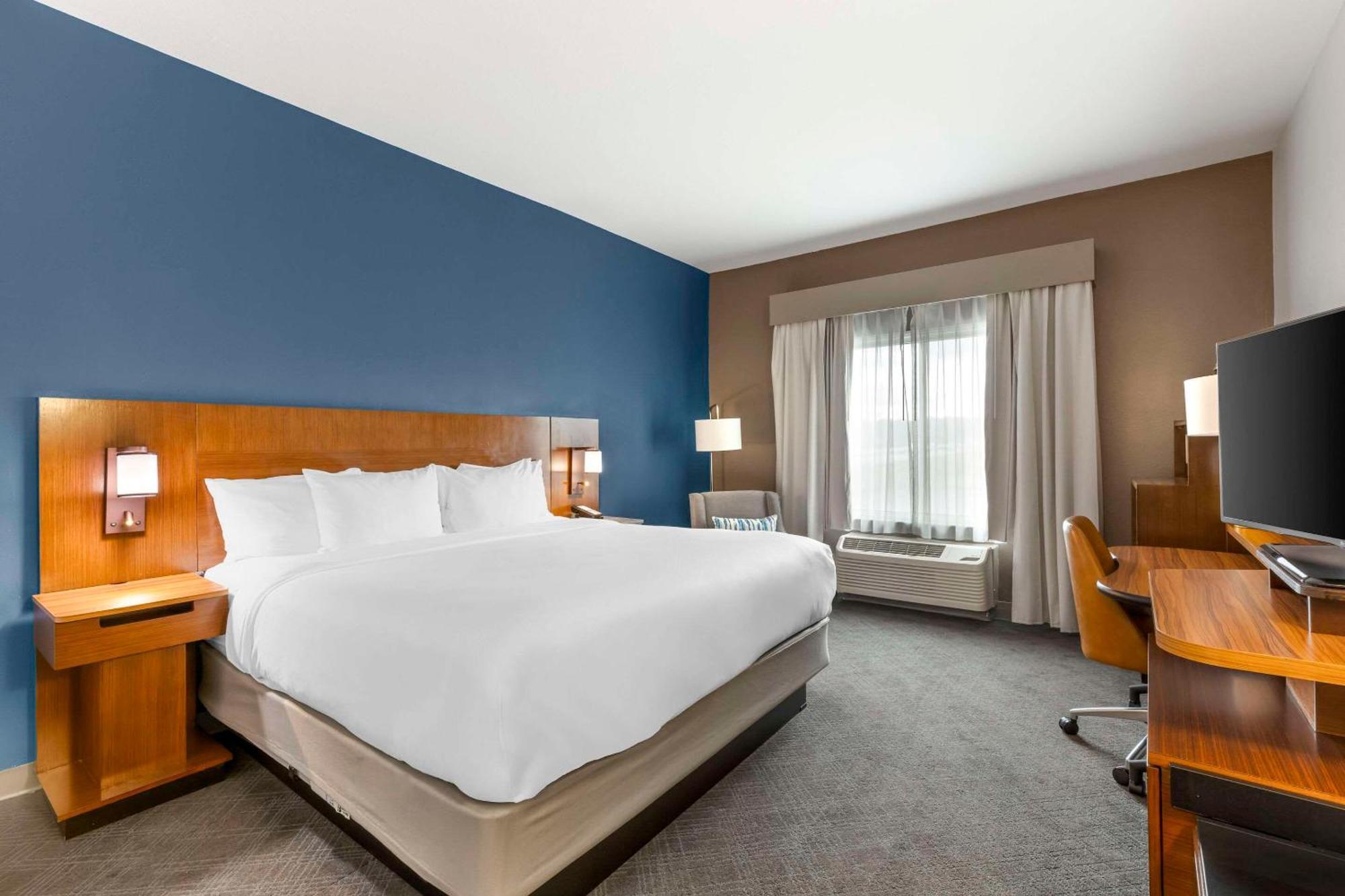 Comfort Inn & Suites Akron South Eksteriør billede