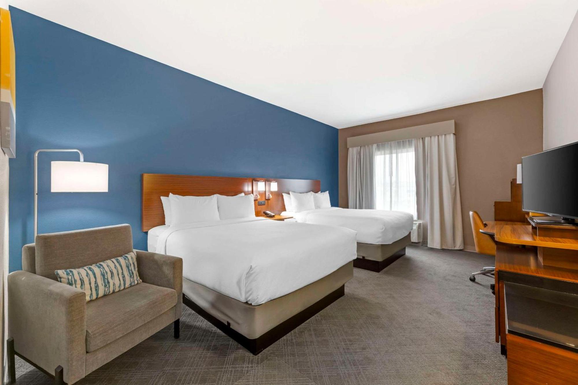 Comfort Inn & Suites Akron South Eksteriør billede