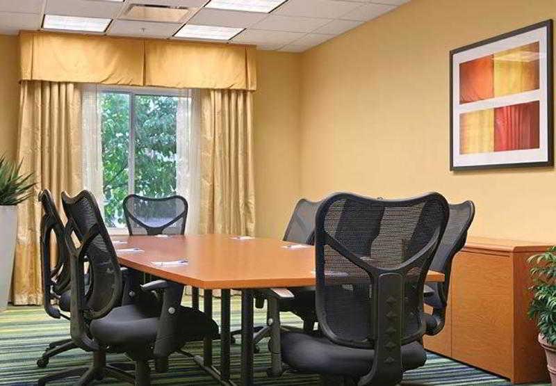 Comfort Inn & Suites Akron South Faciliteter billede