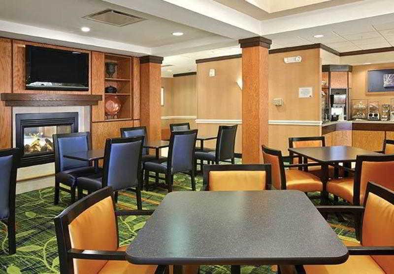 Comfort Inn & Suites Akron South Eksteriør billede